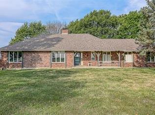 17526 Endicott Rd, Kearney, MO 64060