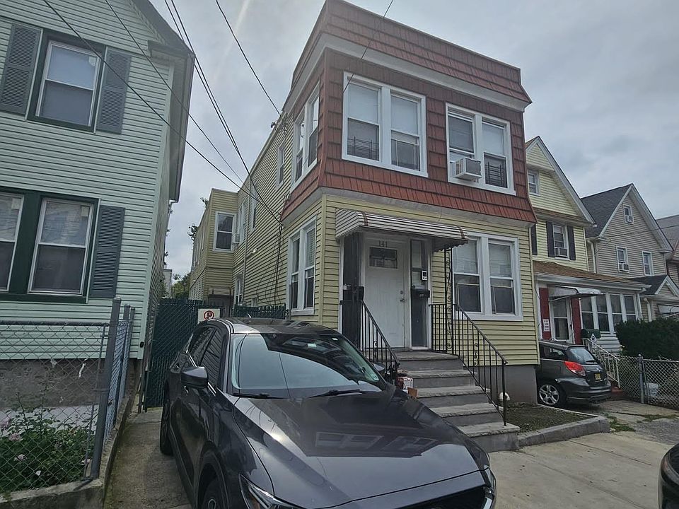 2nd image of 141 Clendenny Ave