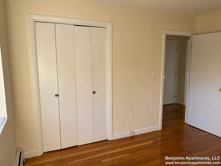 90 Gardner St #18 — Photo 5
