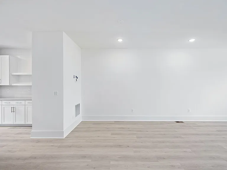 9207 Forkleaf Oak Dr — Photo 18