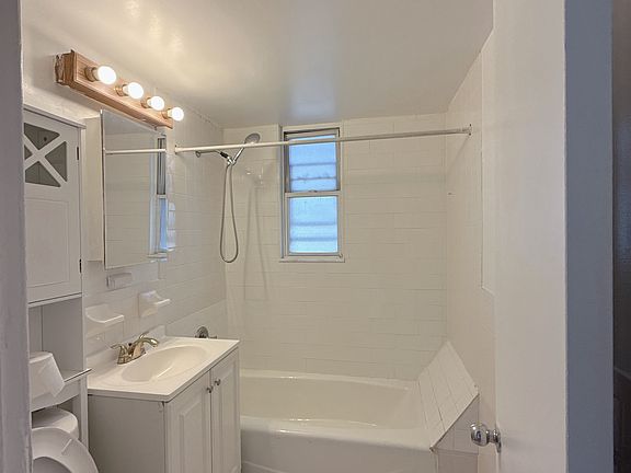 3rd image of 98-02 31st Ave Floor 2