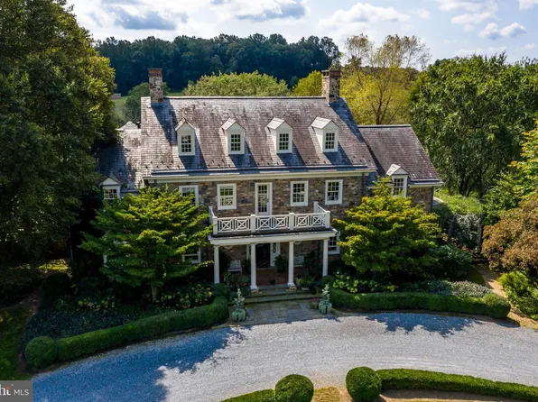 380 Upland Rd, Kennett Square, PA 19348