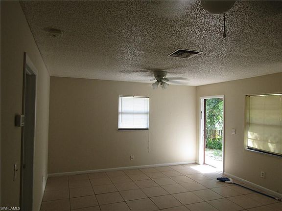 5th image of 304 Hubbard Ave #6