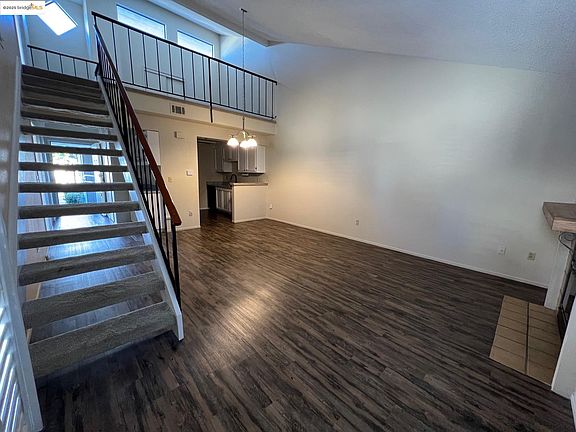 3rd image of 5845 Yawl St
