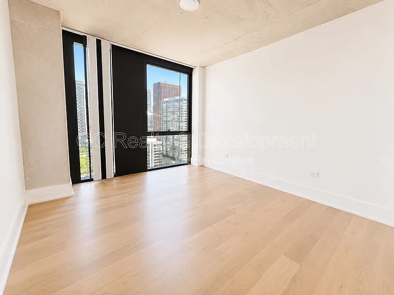 234 W Polk St #2306 — Photo 9