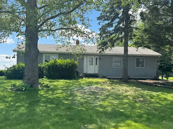 15765 N 1300th Rd, Macomb, IL 61455
