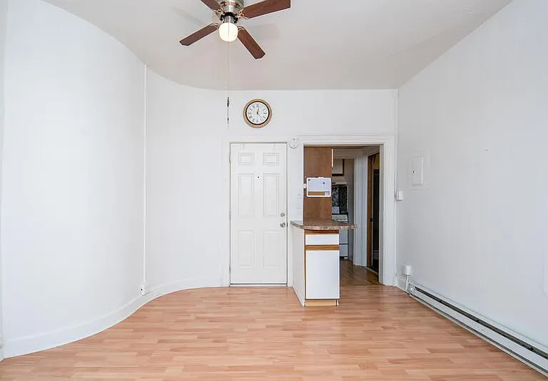 236 Saratoga St #7 — Photo 5