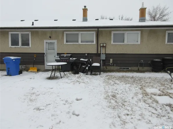 182 Rothwell Crescent, Regina, SK S4N 1R8