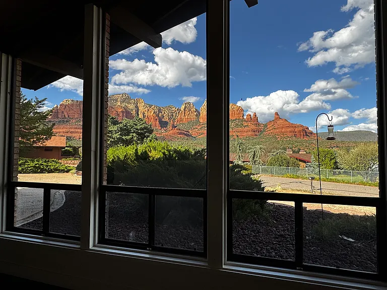 251 Navajo Trl — Photo 11