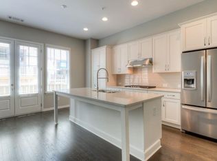 6722 Cadence Blvd, Sandy Springs, GA 30328