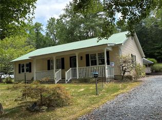 1015 Pekin Rd, Troy, NC 27371