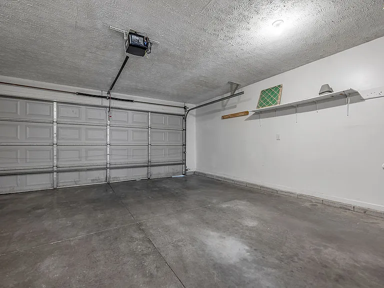 660 Morgan Hills Dr — Photo 11