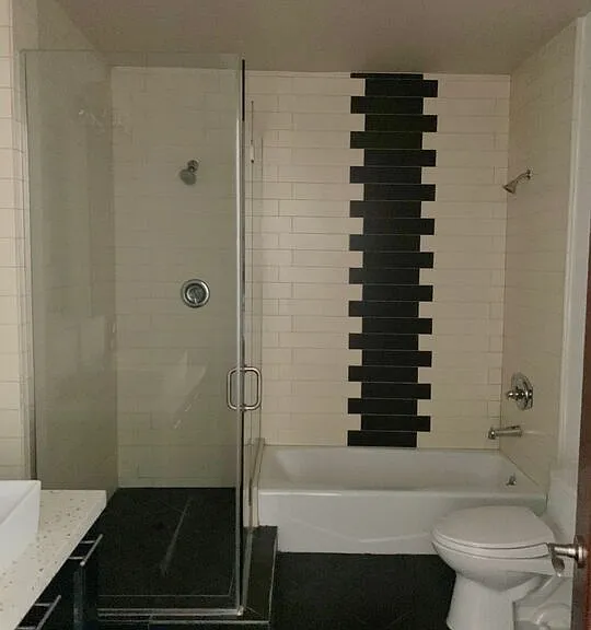 652 Mateo St #305 — Photo 6