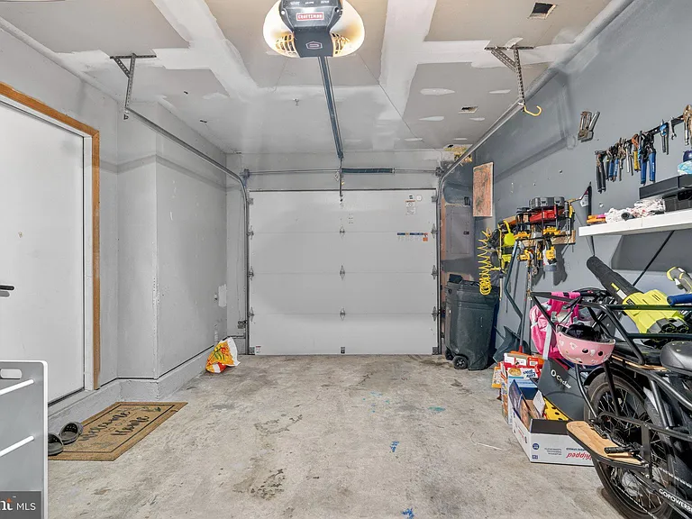 3818 Early Glow Ln — Photo 43
