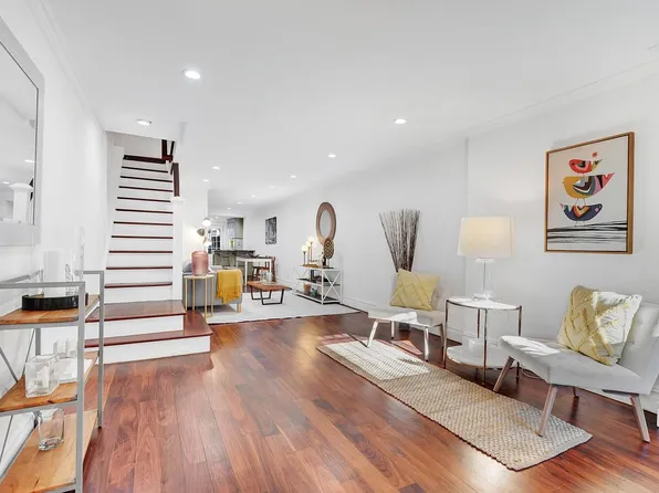 371 Union St #Townhouse 1, Brooklyn, NY 11231