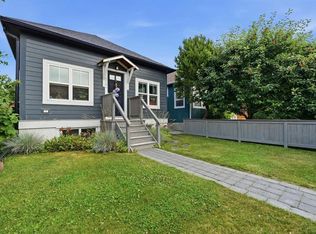 522 S 8th Ave NE, Calgary, AB T2E 0R4