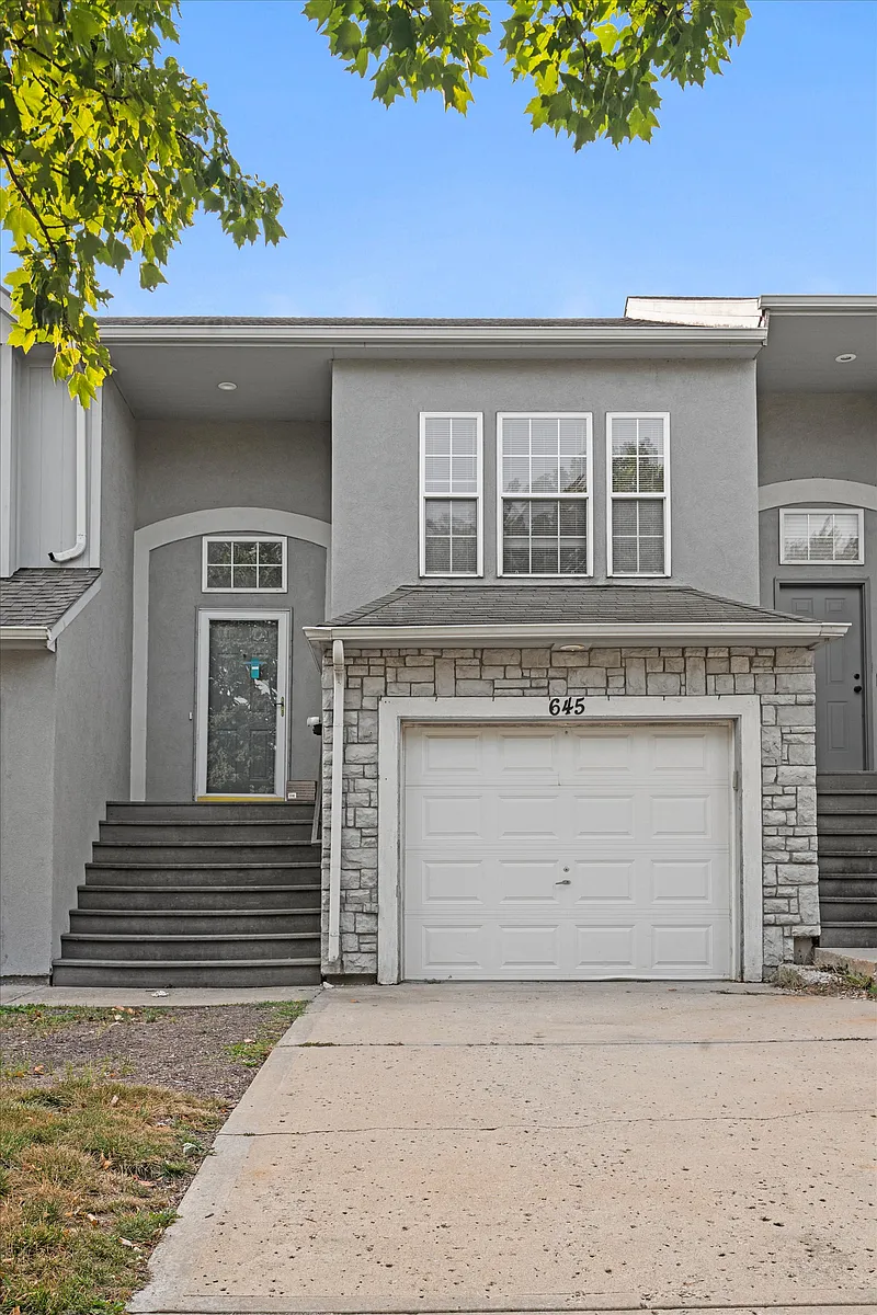 Building Photo - 645 S Woodson Ln