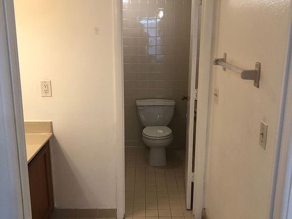 2nd image of 2107 Hidden Grove Ln