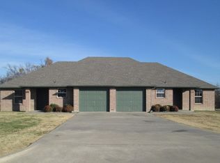 3200A Ellen Dr, Commerce, TX 75428