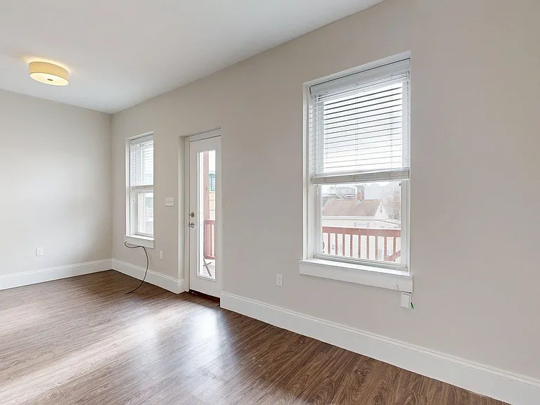 133 Paris St #1 — Photo 12