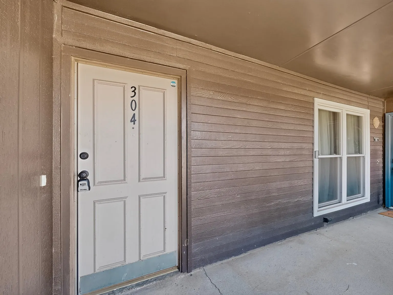 3 bed, 1371 sqft, $1,895 — Photo 3