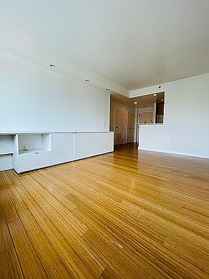 3rd image of 40 W 116th St Ph A1217