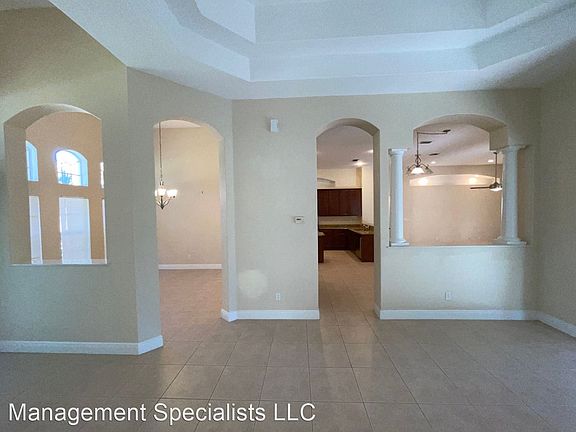 4th image of 1391 SW Vicuna Ln