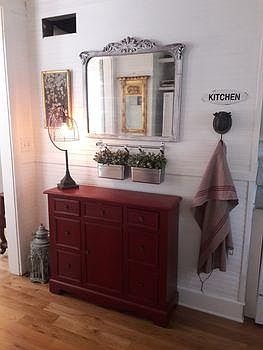 4th image of 251 Charlotte St