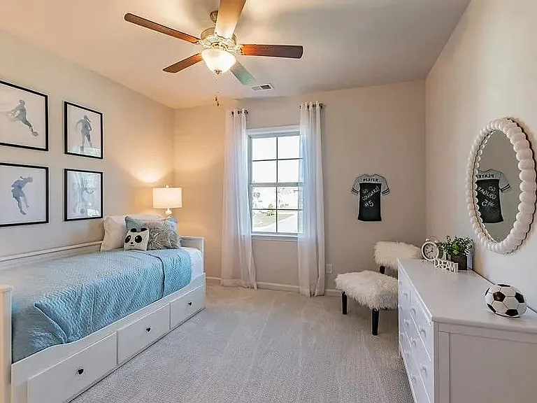 7930 Tiberon Pkwy — Photo 13