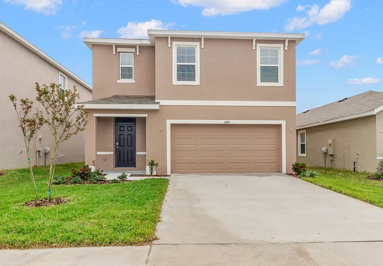 31470 Penny Surf Loop — Photo 1