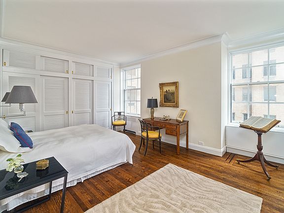 4th image of 435 E 52nd St #7A2