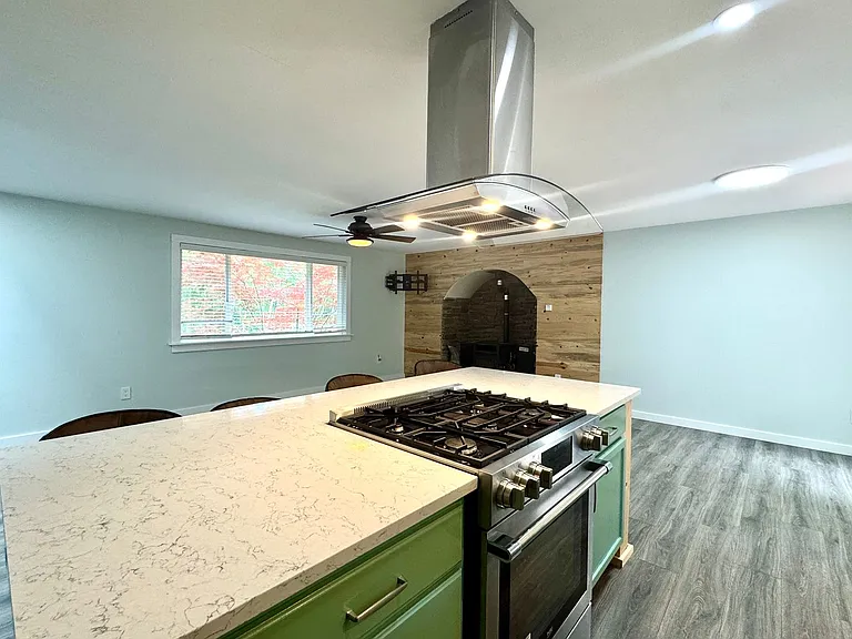 3265 NE McWilliams Rd — Photo 4