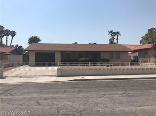 2404 La Luna Dr, Henderson, NV 89014