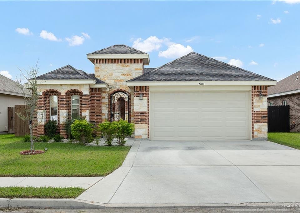 1st image of 2814 E Imperial Oaks Dr