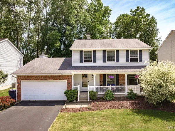 131 Daven Dr, Getzville, NY 14068