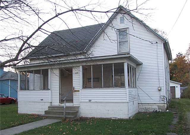 1st image of 125 N Platt St