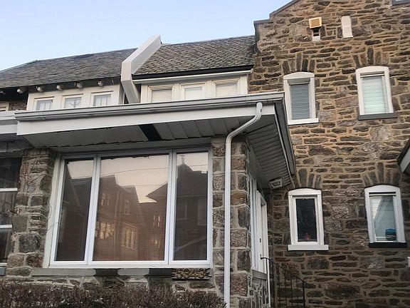 2nd image of 5343 N Carlisle St