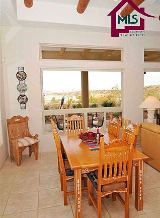 5th image of 10040 Saragossa Ct
