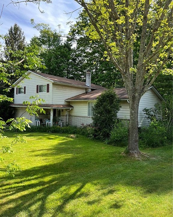 1st image of 38160 Fox Run Dr