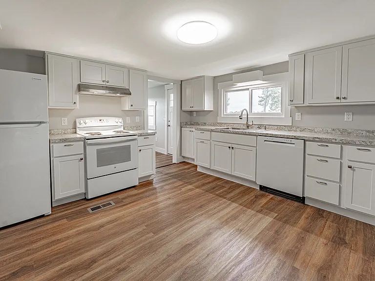 New white soft close cabinets