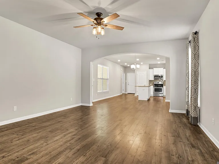 7642 W Pelican Lakes Ave — Photo 2