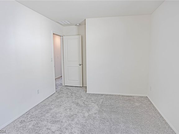 2nd image of 1206 Corral Bluffs Ave