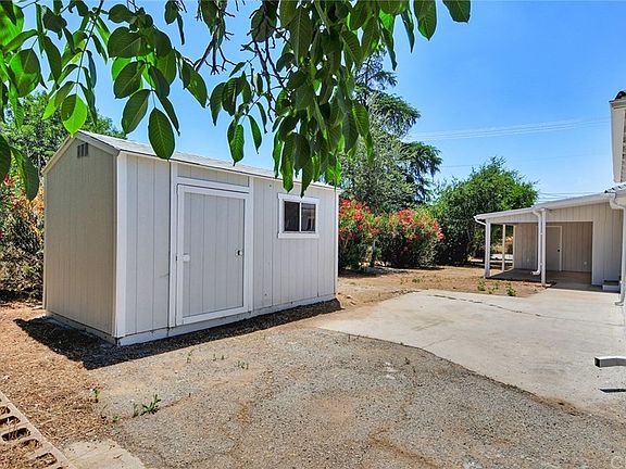 4th image of 34917 Avenue H