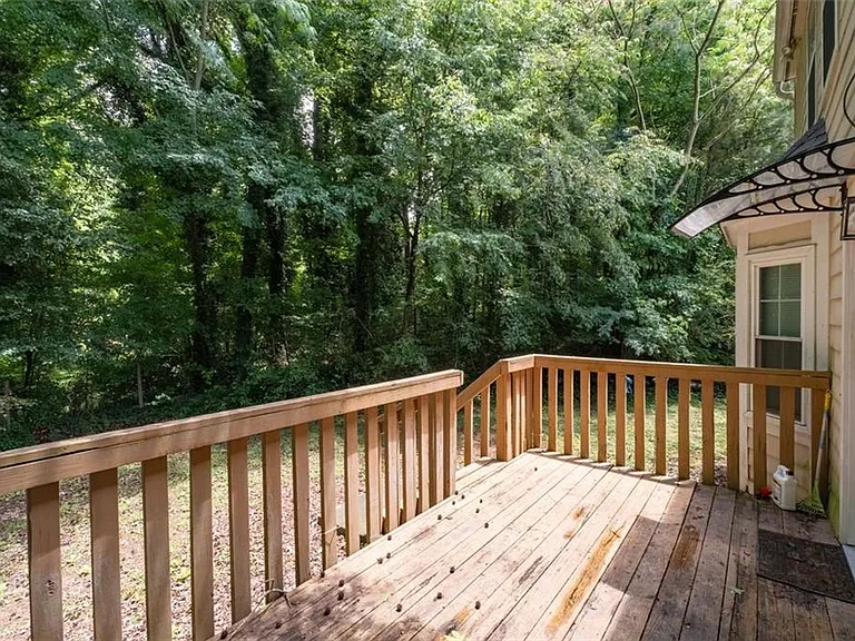 800 Revena Dr — Photo 30