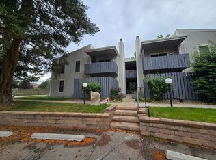 8050 Niwot Rd APT 27, Longmont, CO 80503