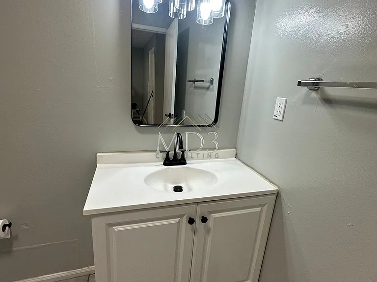418 Millman Dr — Photo 12