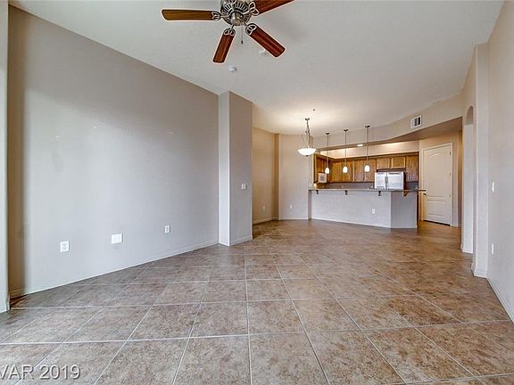 4th image of 50 E Serene Ave Unit 404