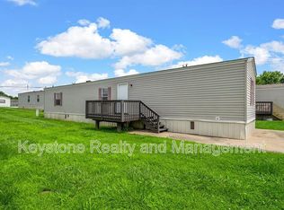 812 Monroe Ln, Oak Grove, KY 42262