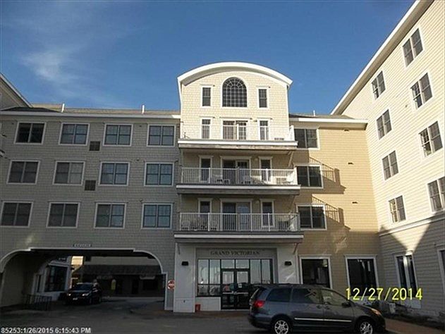 1st image of 1 E Grand Ave APT 400