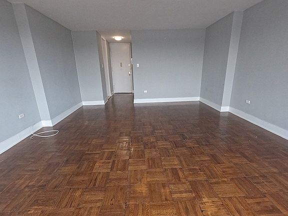 3rd image of 67-00 192nd St #9